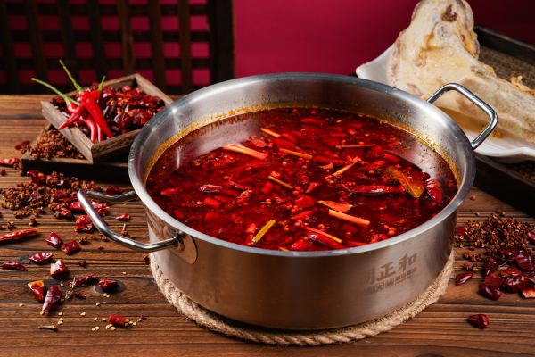 LẨU CAY TRIỀU CHÂU 潮鲜香辣红锅