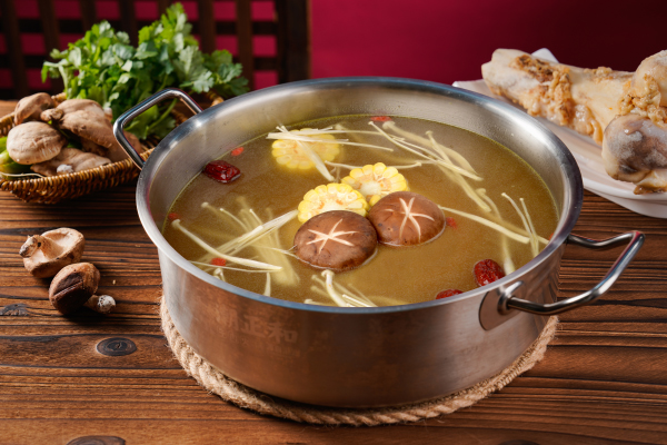 LẨU NẤM 菌菇汤锅
