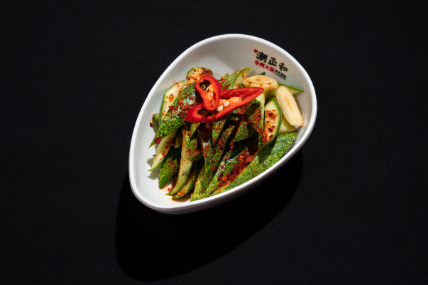 DƯA CHUỘT MUỐI CAY 辣味腌黄瓜